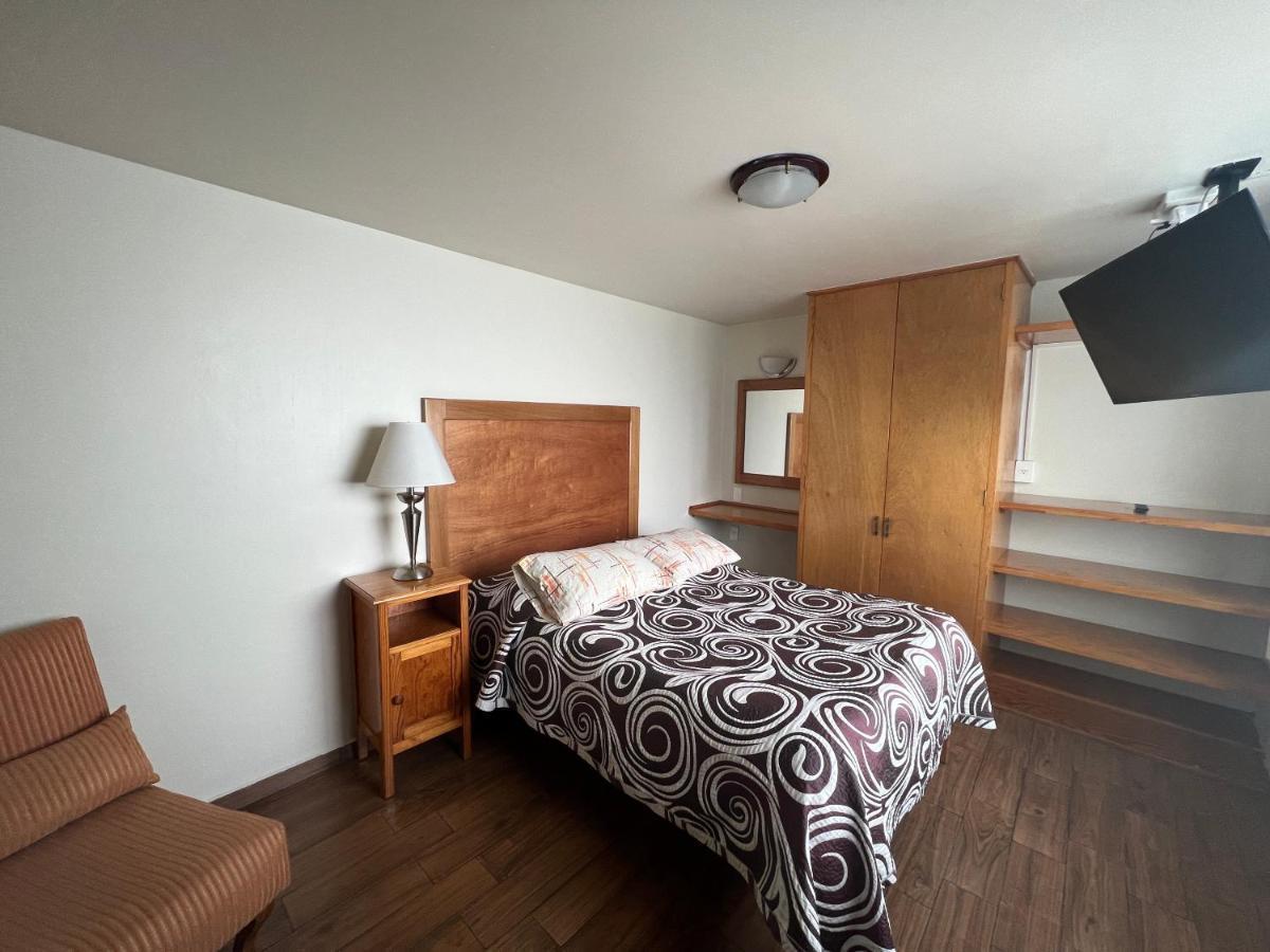 Aparthotel Privada 400